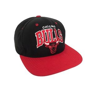 Chicago Bulls Mitchell & Nes Hardwood NBA Classics Red and Black Snap Back Hat
